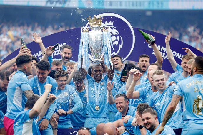 2011年至今欧冠门将失误丢球榜：诺伊尔10次居首，奥纳纳在列（2011年至今欧冠门将失误致丢球榜：诺伊尔以10次领跑，奥纳纳上榜）