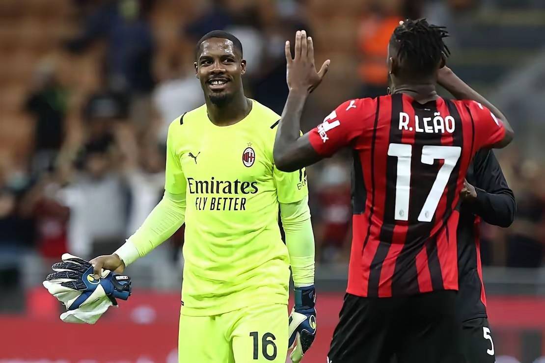 内维尔：顶级联赛中输球是正常现象，阿森纳不应因此慌乱