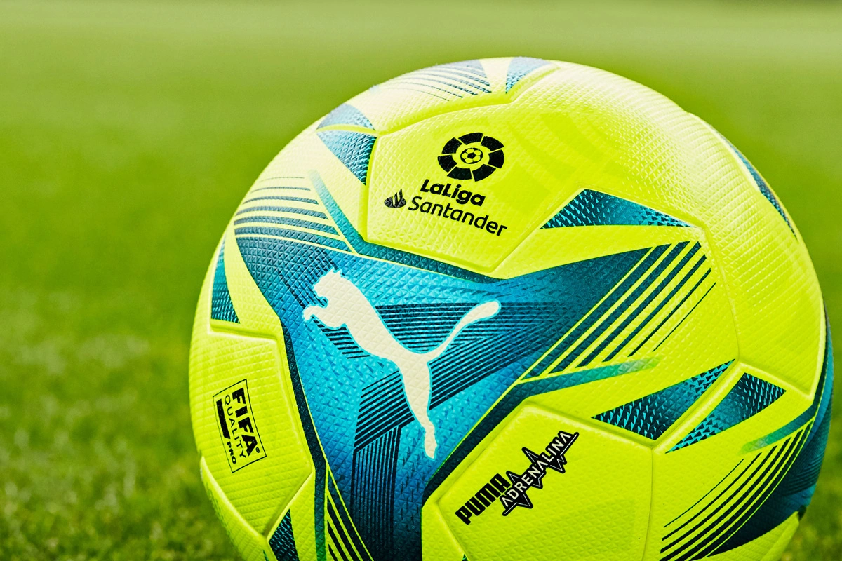 德天空：多特为阿德耶米提供720万欧年薪合同，但未满足要求