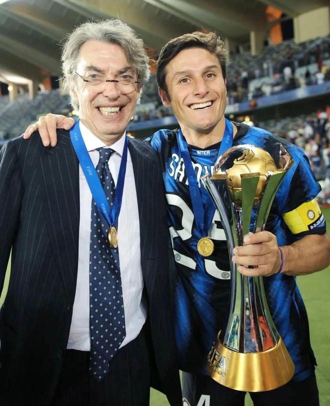 记者：德温特想踢欧冠，他依然优先考虑加盟国米