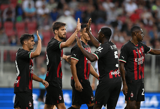 阿斯顿维拉英超前5轮不胜，现四连胜登顶英超第3