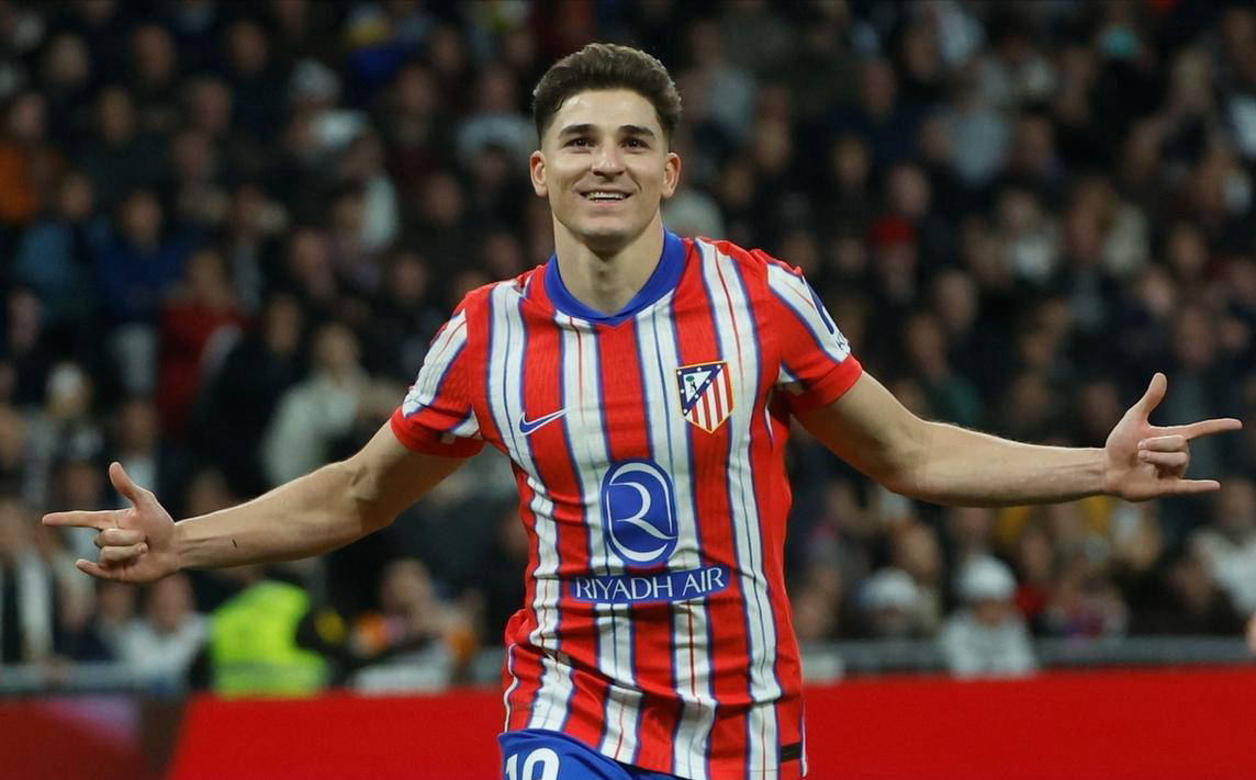 下半场隐身！鲍威尔14中6得到18分2篮板